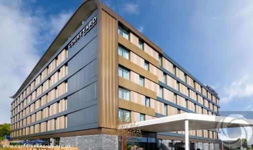 Courtyard by Marriott Oxford South