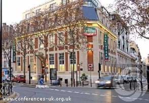 Courtyard By Marriott Paris Boulogne