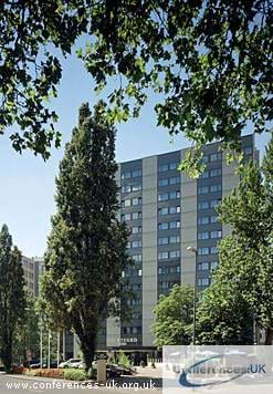 Courtyard Duesseldorf Seestern