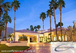 Courtyard Palm Springs