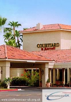 Courtyard Phoenix Camelback