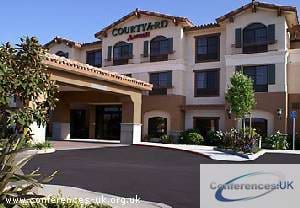 Courtyard Thousand Oaks Ventura County