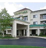 Courtyard Tupelo