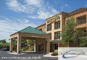Courtyard Wichita East