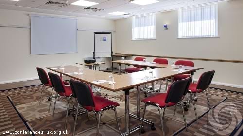 Express By Holiday Inn Kassam Stadium