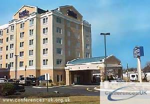Fairfield Inn and Suites Woodbridge