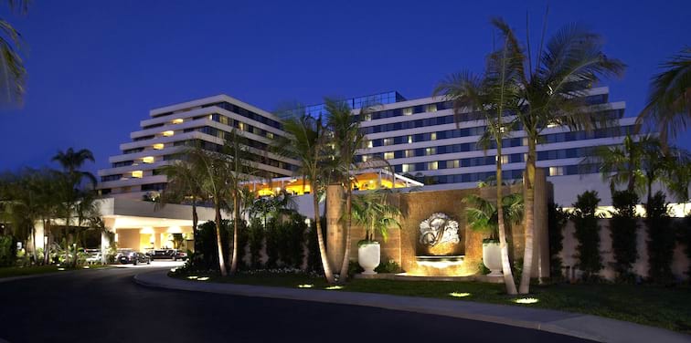 FAIRMONT NEWPORT BEACH