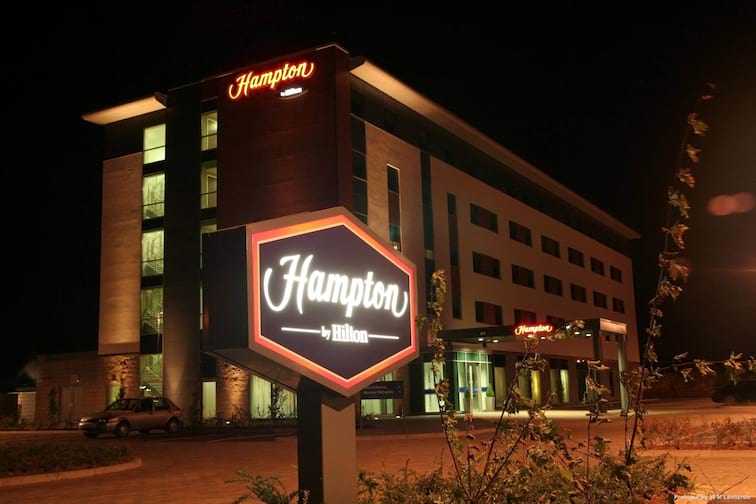 Hampton by Hilton Newport East