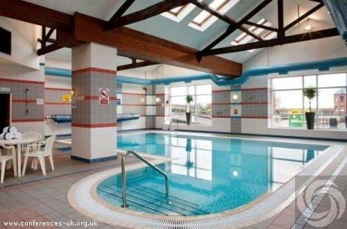 Holiday Inn Ellesmere Port Cheshire Oaks