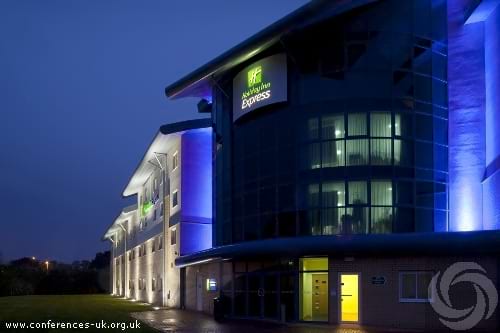 Holiday Inn Express  Southampton  M27 Jct7