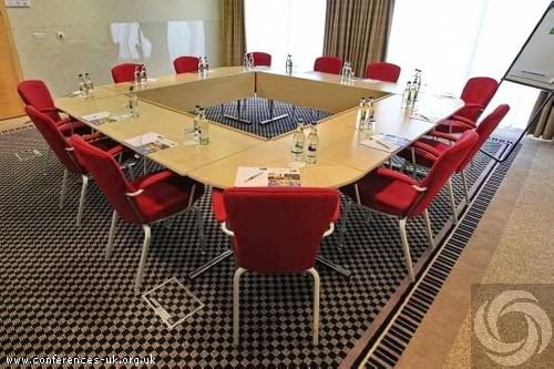Holiday Inn Express  Southampton  M27 Jct7