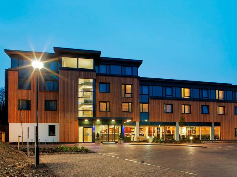 Holiday Inn Express Cambridge-Duxford