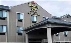Holiday Inn Express Hotel and Suites Belleville Airport Area