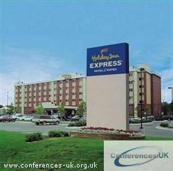 Holiday Inn Express Hotel and Suites Bloomington-Arpt-Mall Of Amer