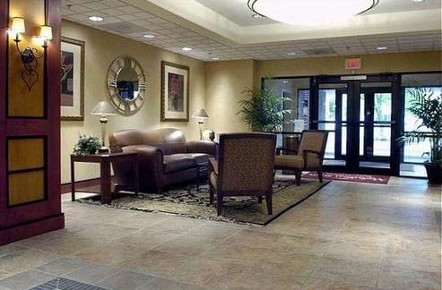 Holiday Inn Express Hotel and Suites Fort Wayne