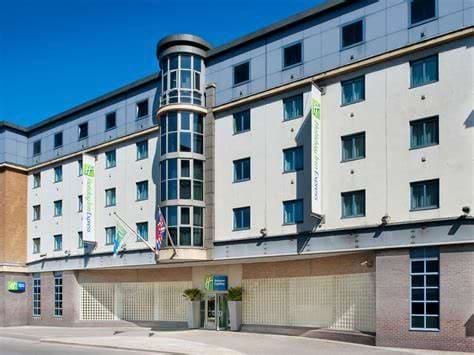 Holiday Inn Express London City