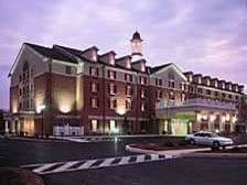 Holiday Inn Express State College at Williamsburg Sq