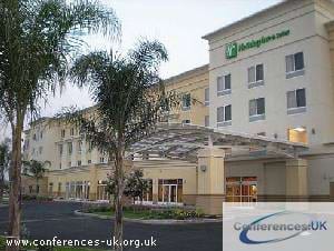 Holiday Inn Hotel and Suites Bakersfield North