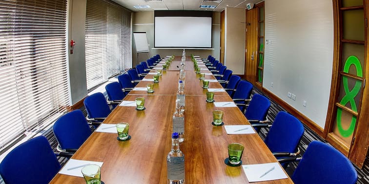 Holiday Inn London Heathrow M4 J4