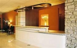 Holiday Inn MANHATTAN AT THE CAMPUS