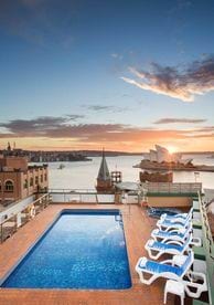 Holiday Inn Old Sydney