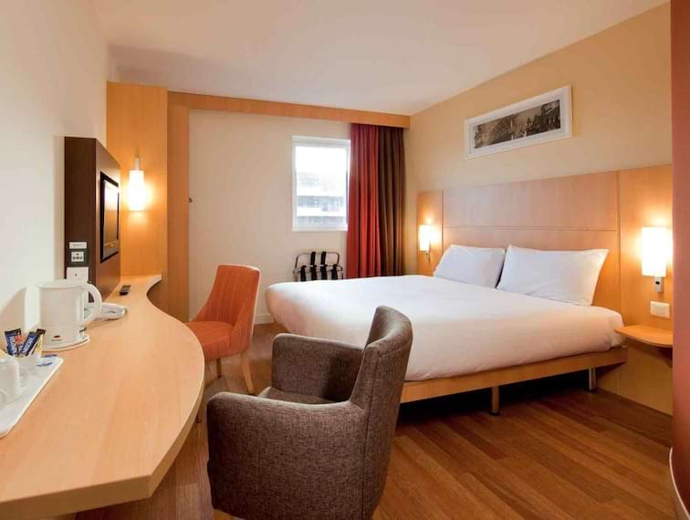 Ibis Belfast City Centre Hotel