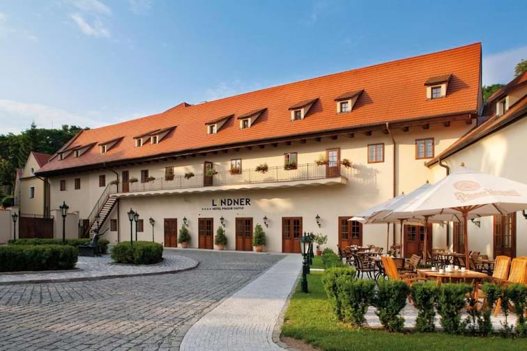 L!NDNER Hotel Prague Castle