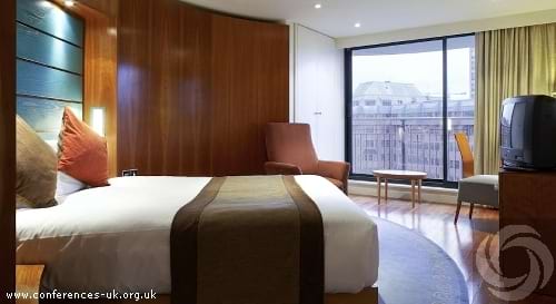 Mercure Bristol Brigstow Hotel