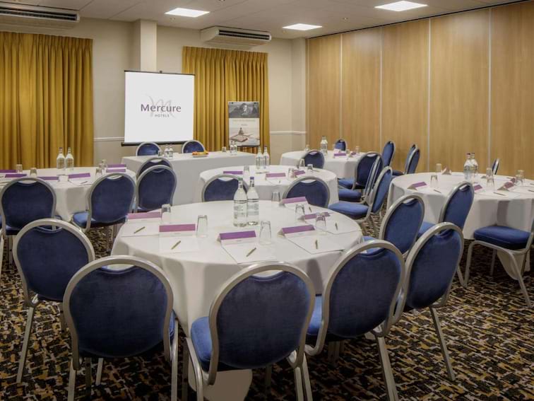 Mercure Hatfield Oak Hotel