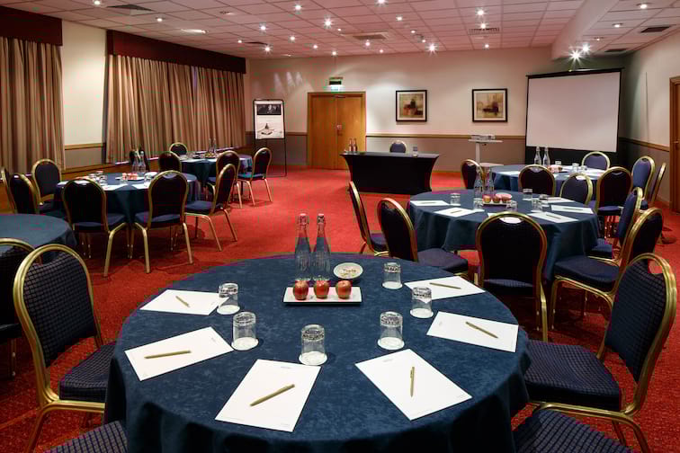 Mercure Maidstone Great Danes Hotel