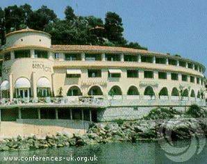 Monte-Carlo Beach Hotel