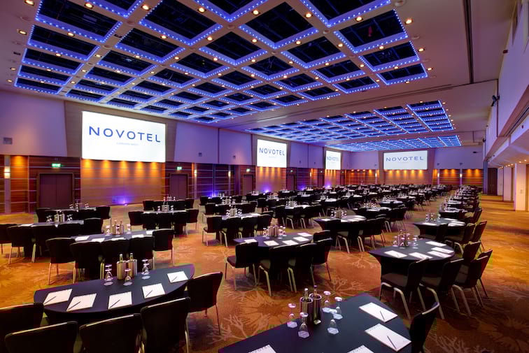 Novotel London West