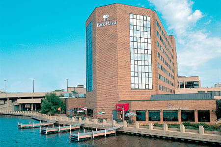 Park Plaza Hotel Oshkosh
