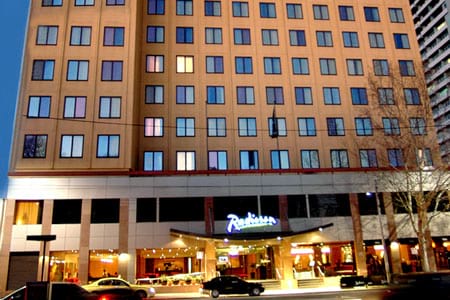 Radisson on Flagstaff Gardens Melbourne
