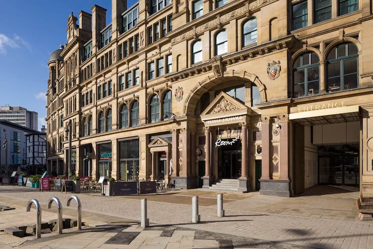 Roomzzz  Manchester City Corn Exchange