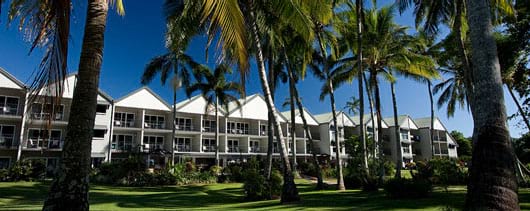 Rydges Castaways Resort Hotel on Mission Beach