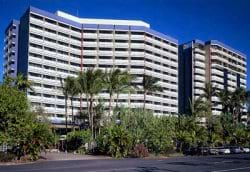 Rydges Esplanade Resort Hotel in Cairns
