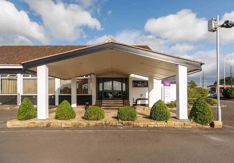 Samlesbury Preston Hotel