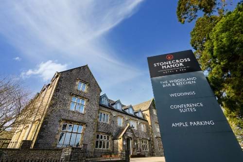 Stonecross Manor Hotel