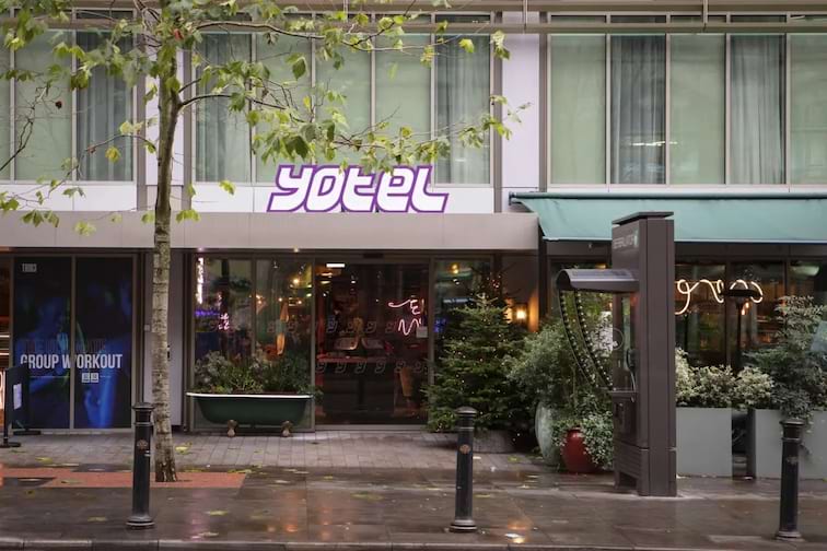 YOTEL Manchester Deansgate