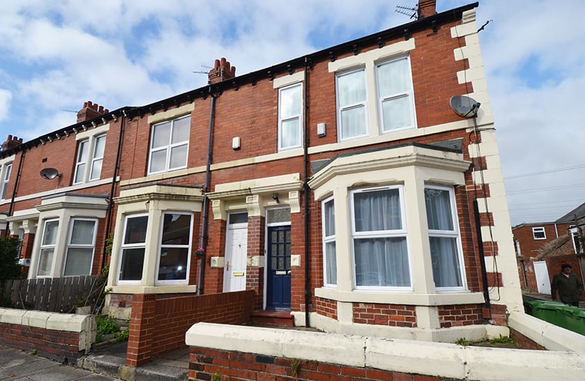 3bedroom Terraced House For Sale Onthemarket Com