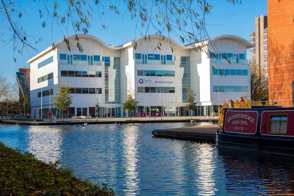 Buckinghamshire New University