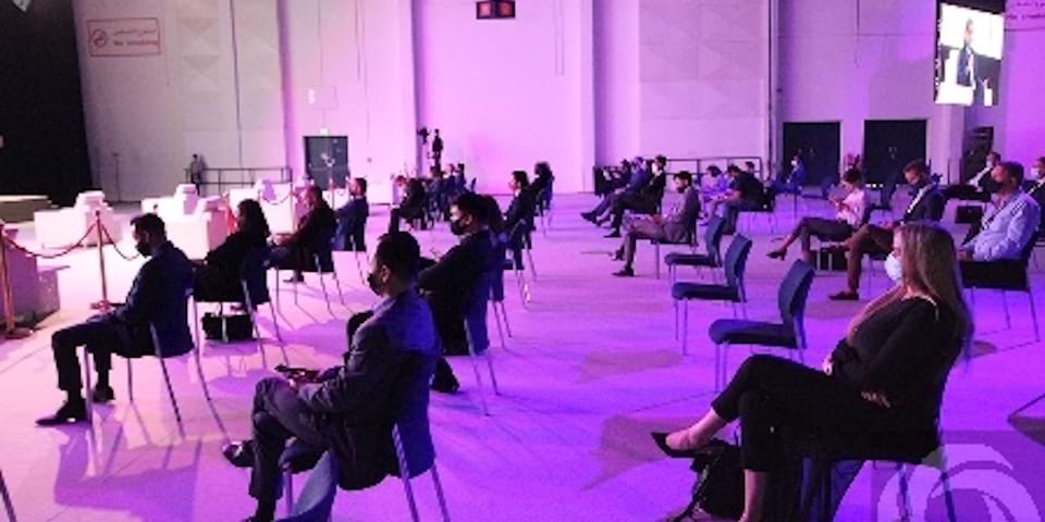 The Rise of Hybrid Events: Blending Virtual and In-Person Experiences